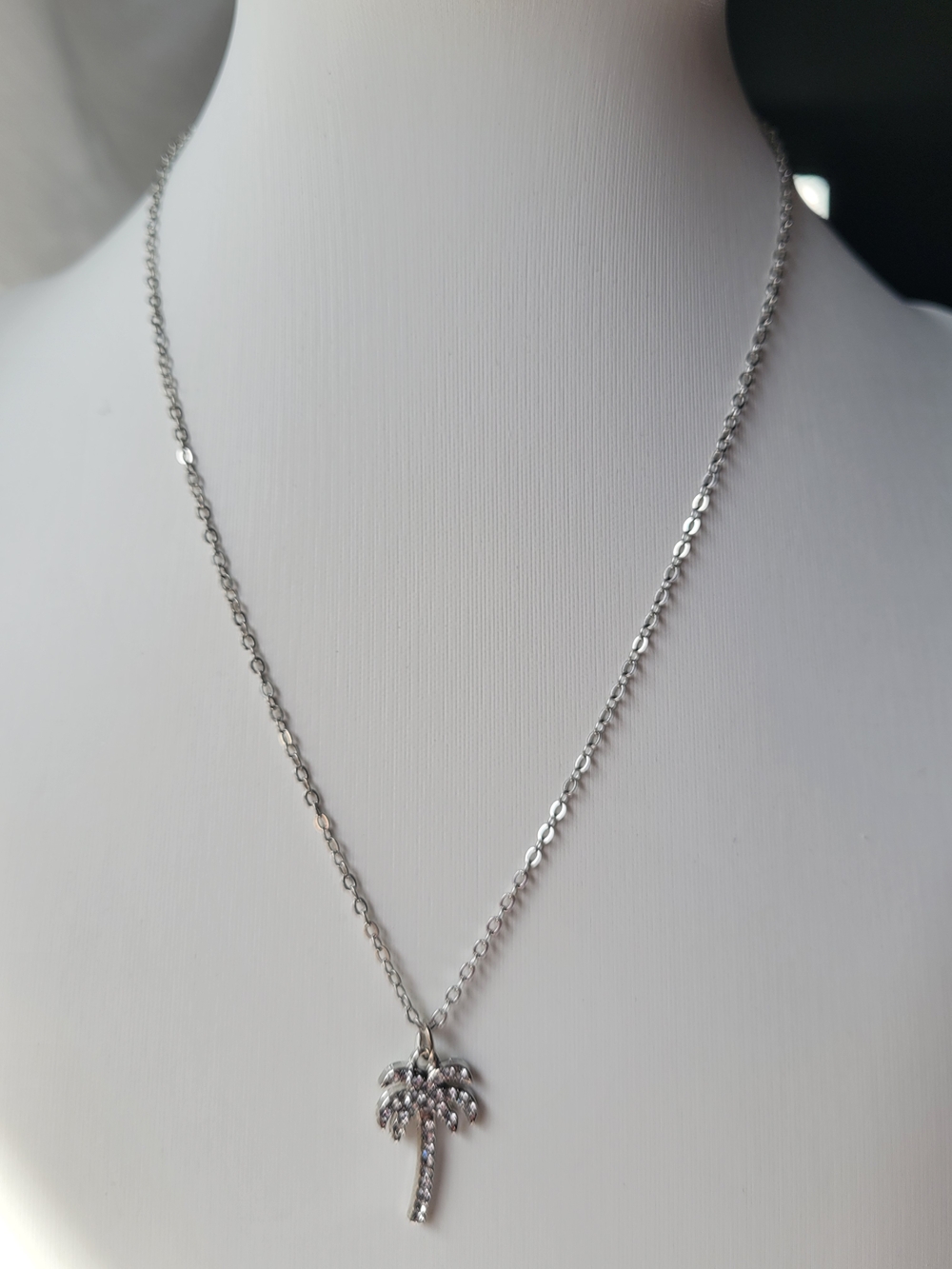 5/$25💎 Silver Palm Tree Pendant Necklace